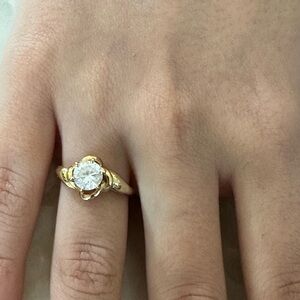 14k real solid gold ring size 6